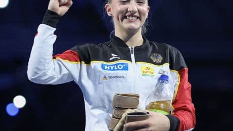 Turn-EM: Dritte Medaille – Karina Schönmaier gewinnt Gold im Sprung