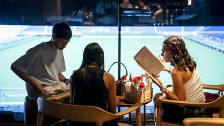 Starbucks inaugura su tienda más grande de España y la primera en un estadio de fútbol en Europa