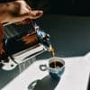 Nog een kopje of moet het wat minder zijn? Tien recente wetenschappelijke inzichten over koffie