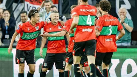 Strijd om play-offs Europees voetbal nog ongemeen spannend: zes ploegen in de race