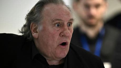 "L'indécence de votre choix": la colère d'une accusatrice de Gérard Depardieu contre Fanny Ardant
