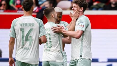 Fußball-Bundesliga: "Richtig gute Saison": Werder siegt mit 4:1 in Heidenheim