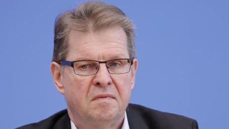 Stegner nahm an Treffen mit Putin-Vertrauten in Aserbaidschan teil