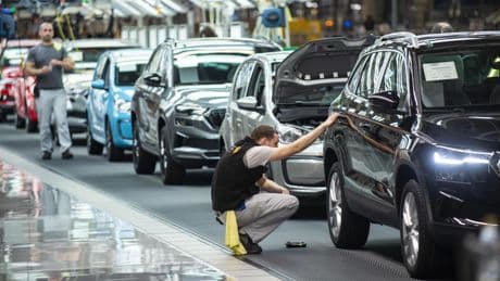El automóvil europeo reduce márgenes en un entorno marcado por los aranceles y la transición al coche eléctrico