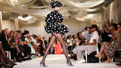 Mode-Trend mit Retro-Charme - Volle Punktzahl für diese Outfits