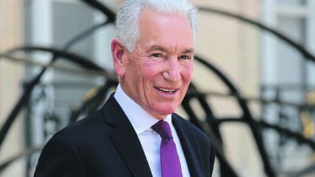 À Paris, les débuts fracassants de l’Américain Charles Kushner en diplomatie