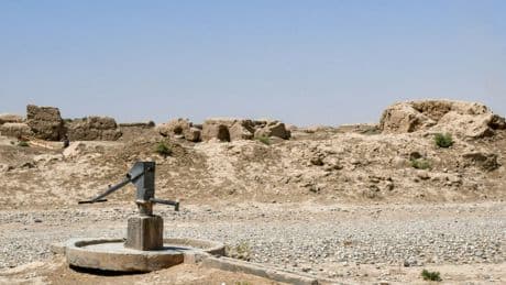 Afghanistan: la sécheresse et les inondations forcent des milliers de familles à l’exil
