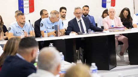 « Il fallait essayer autre chose » : dans les rues de Rognac, vitrine du RN dans les Bouches-du-Rhône