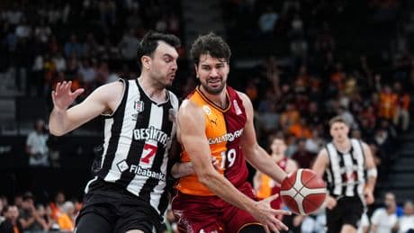 Beşiktaş, Galatasaray'ı rahat geçti! Anadolu Efes'in rakibi oldular