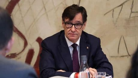 Salvador Illa y Carles Puigdemont se reunirán este martes en Bélgica