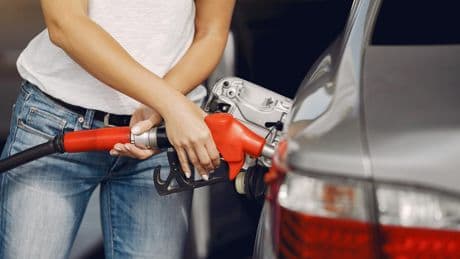 Cómo saber si una gasolinera está cerca de la autovía o hay que desviarse