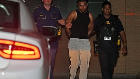 New Orleans jail escapee was caught with help from an anonymous tip; 2 inmates still on the run