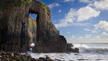 'Geological wonder' cove just as stunning as Durdle Door and no one knows about it