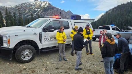 Miracle as rock climber survives 400ft plunge in North Cascades thanks to incredible pluck