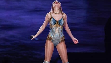 Taylor Swift rachète les droits de ses premiers albums
