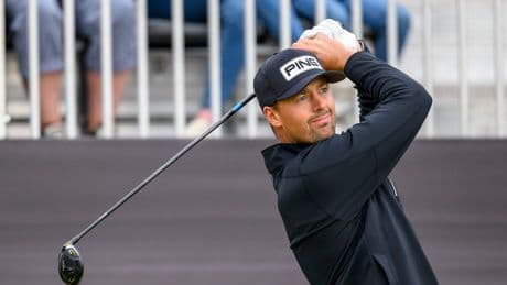 Victor Perez finishes strong to hold share of Scottish Open lead