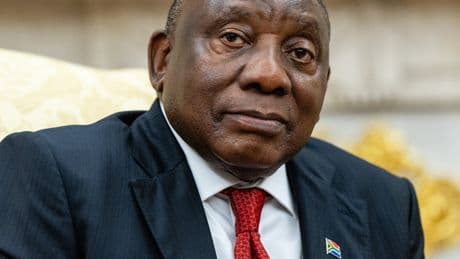 South African President Opens Corruption Inquiry of Police Leader