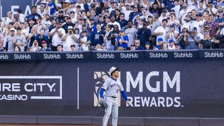 SNY booth goes to town on Yankees fan for Juan Soto sign