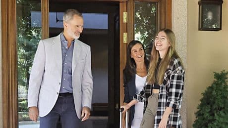 Sofía se gradúa: la fecha en la que Letizia y Felipe VI viajarán a Gales para el 'selfie' más esperado (sin Leonor)
