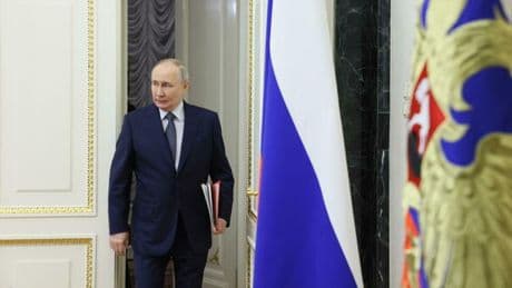 Russia, piano da 1.000 miliardi di dollari in vista di una guerra su vasta scala: Putin lancia la «mobilitazione totale»