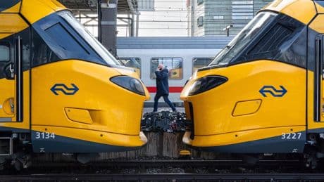 Eerder zag NS een wapenstok voor personeel niet zitten, waarom nu wel? ‘Niets doen is geen optie meer’