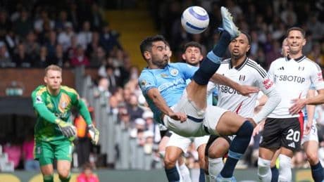 Gündogan per Fallrückzieher – Manchester City verhindert die Katastrophe