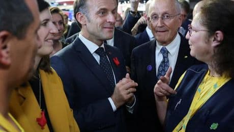 Faute d’un nouveau PDG désigné par l’Elysée, La Poste se dote d’une gouvernance de transition, Philippe Wahl reste président