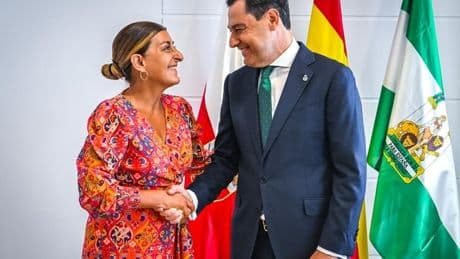 «No me voy a conformar con un metro a Castro», dice la presidenta de Cantabria