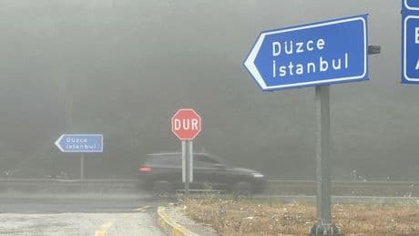 Bolu Dağı'nda sis etkili oldu