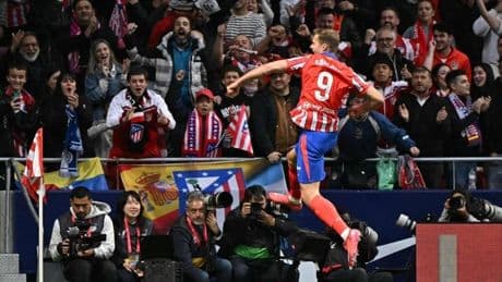 El póker de Sorloth a la Real, con un triplete histórico