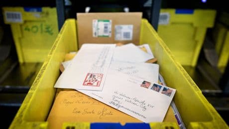 Honderd kilo post voor paus Leo per dag