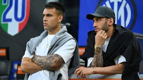 Calhanoglu Inter-cede: &quot;Lautaro? &Egrave; in vacanza, ma quando torner&agrave;...&quot;