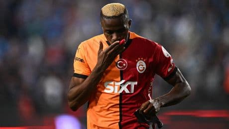 Osimhen'den rekor ve transfer açıklaması: Büyük bir karar almam gerekiyor
