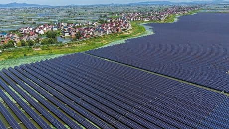 Énergie : la Chine met le paquet sur le charbon et les renouvelables