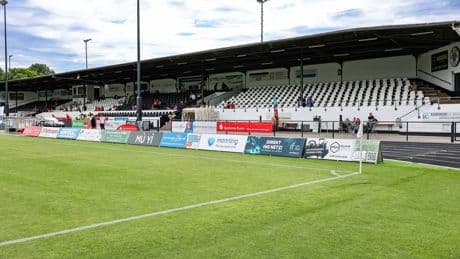 SW Essen gegen den 1. FC Köln: Jubiläumsspiel im Uhlenkrugstadion