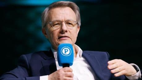 « La propension des politiques à se mobiliser davantage pour défendre l’emploi dans l’industrie que dans le commerce interroge sur la hiérarchie du travail »