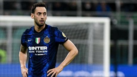 Gece yarısı heyecan yaratan paylaşım! Fenerbahçe’den Hakan Çalhanoğlu bombası