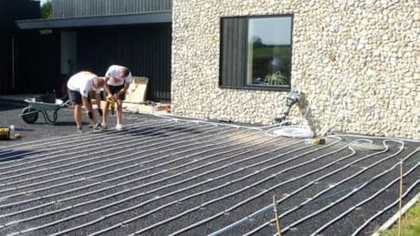 Briten haben clevere Idee: Sie nutzen zum Heizen Ihre Garageneinfahrt