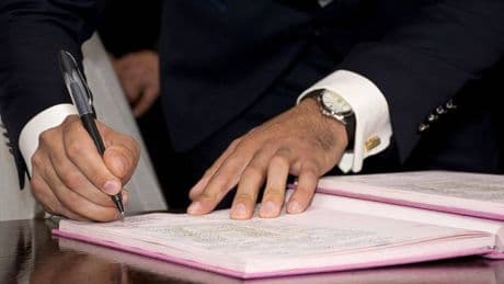 Ceyhan Belediyesi'nden genç çiftlere destek: Nikah ücreti kaldırıldı