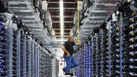 El colapso de la red pone en riesgo 58.000 millones de euros de inversión en centros de datos