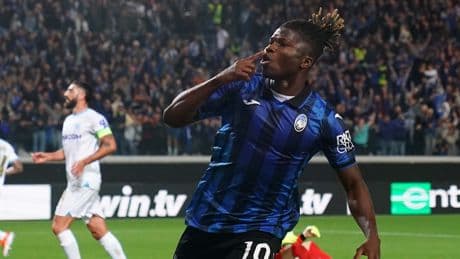Beşiktaş yeni transferine kavuştu: El Bilal Toure İstanbul'da