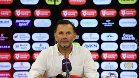 Okan Buruk flaş transfer açıklaması! Ayrılacak isimleri duyurdu...
