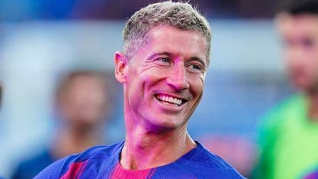 Robert Lewandowski weigerde 100 miljoen euro per jaar uit Saoedi-Arabië, aldus zijn makelaar: ’Hij wil liever strijden voor belangrijke prijzen’