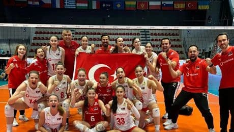 U16 Voleybol Kız Milli Takımı, Avrupa Şampiyonasında finalde