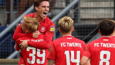 LIVE Eredivisie: Daan Rots schiet Twente op voorsprong tegen sc Heerenveen