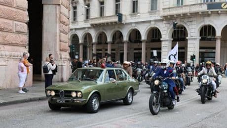 Centauri eleganti in corteo a Genova: il Distinguished Gentelman’s Ride raccoglie fondi per la ricerca
