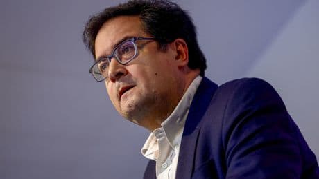 Óscar López minimiza el respaldo a Ayuso pese a las encuestas: &quot;Con la mano en el corazón, no lo creo&quot;