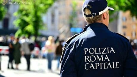 Roma, malore dopo festino con droga: muore un 27enne. A dare l'allarme i coinquilini