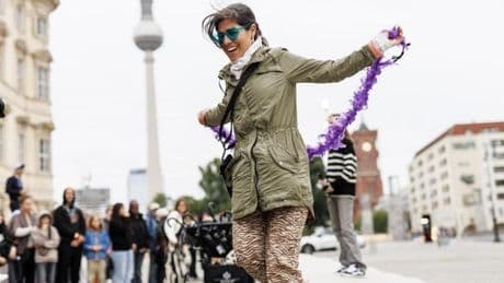 Her mit den Sternen: „Nightwalks with Teenagers“