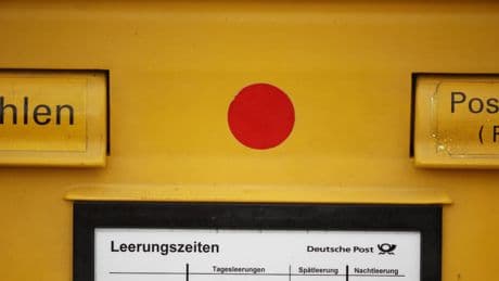 Deutsche Post schafft rote Punkte auf Briefkästen ab - das müssen Sie jetzt wissen